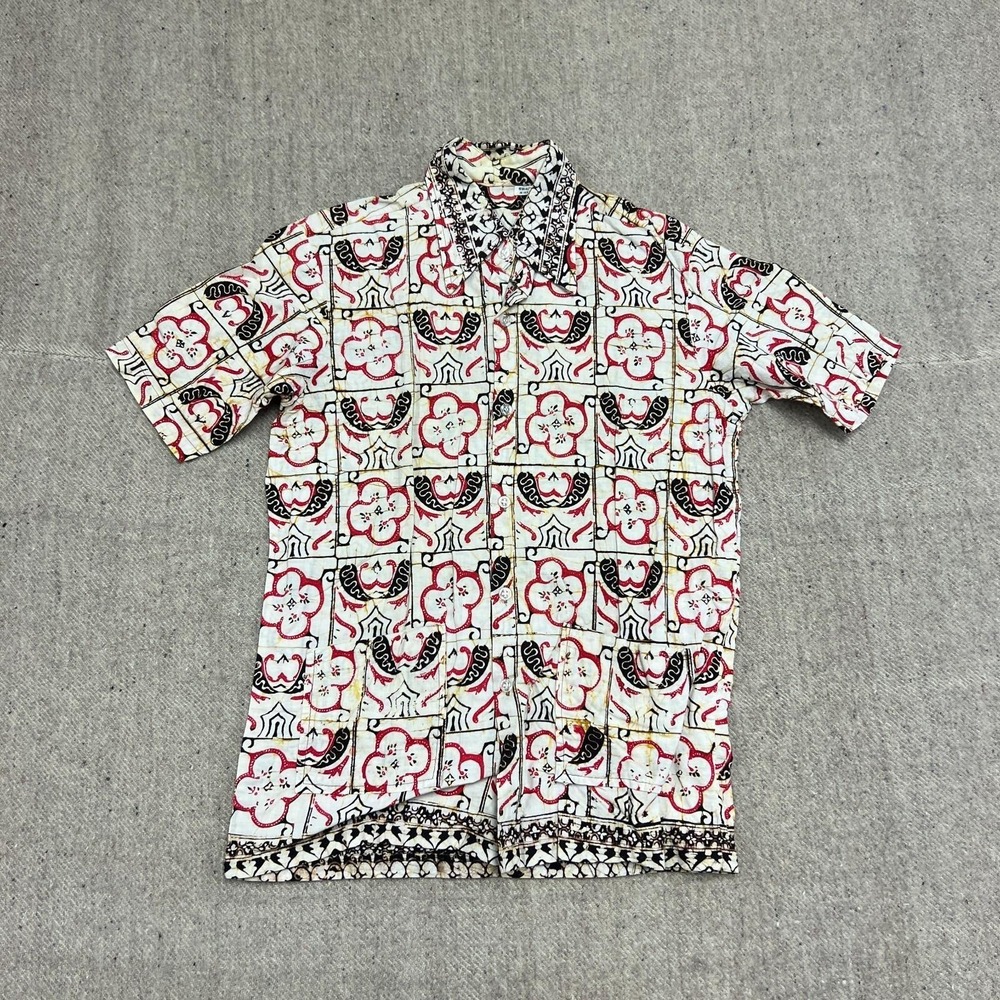 Vintage Hawaiian Button Up Shirt Mens Small White 1960s Floral